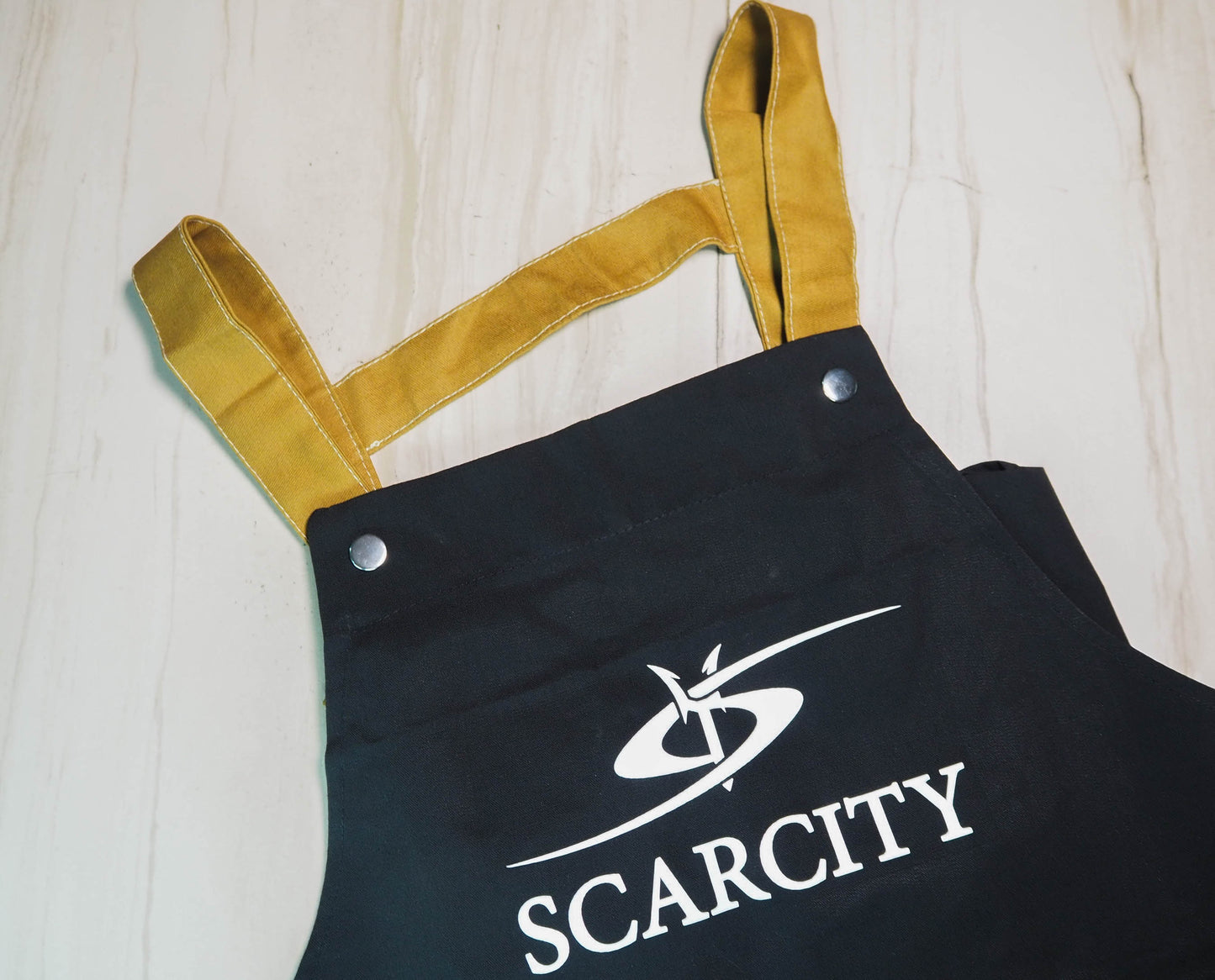 SCARCITY Detailing Apron