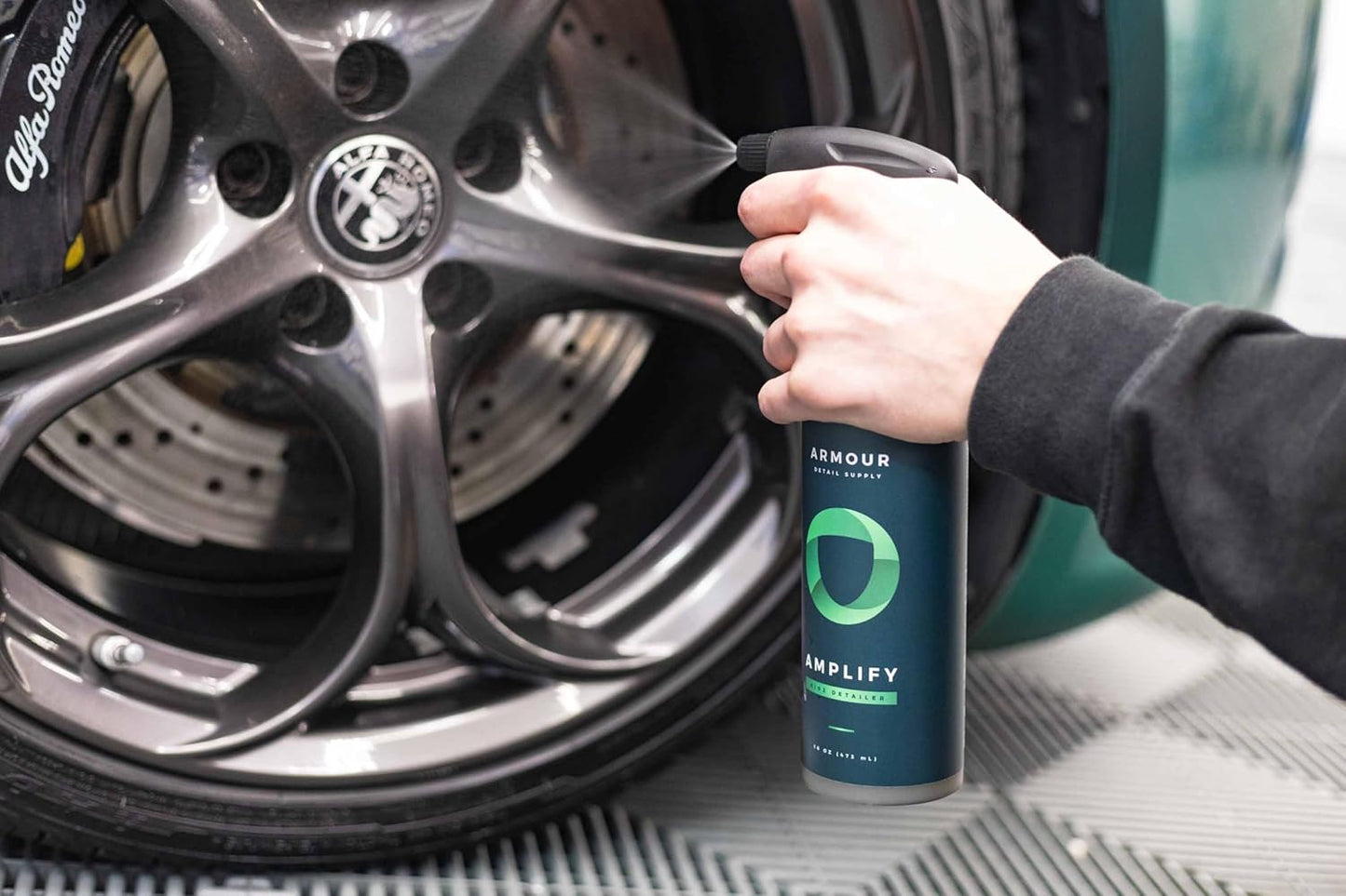 Armour Detail AMPLIFY - Detail Spray: Hyper Slick SiO2 Infused Detail Spray 500ml