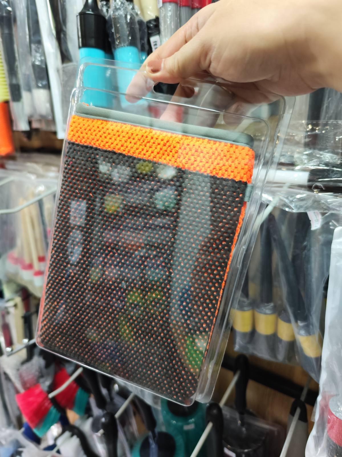 CL-06 MARFLO Perforated Car Detailing Clay Mitt