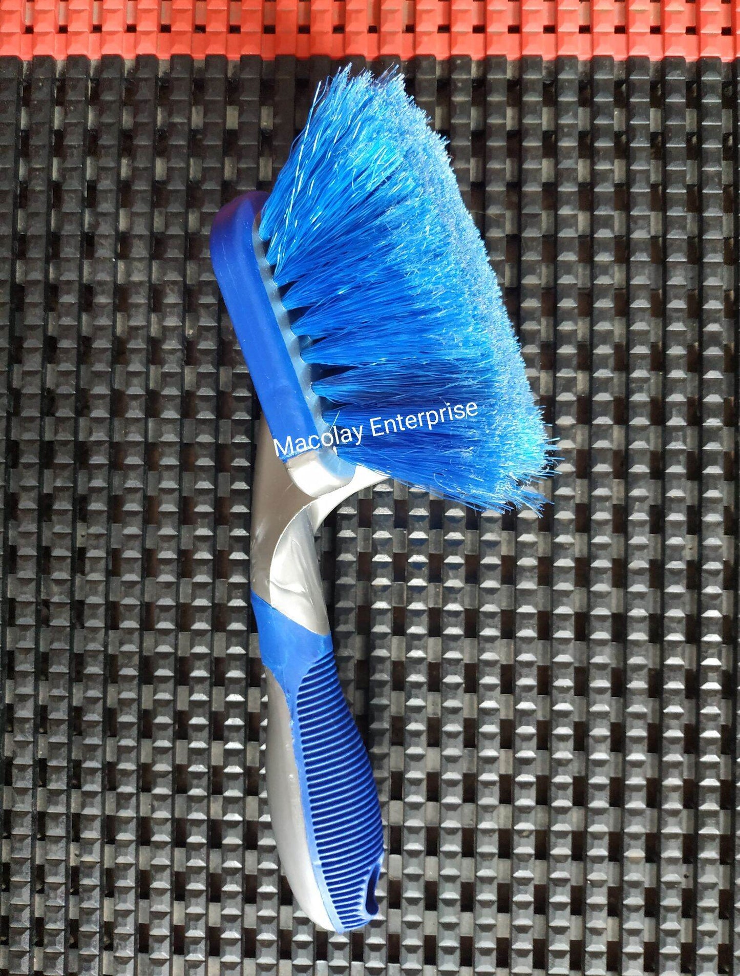 WH-10 Blue Flagged Bristles Tire Brush