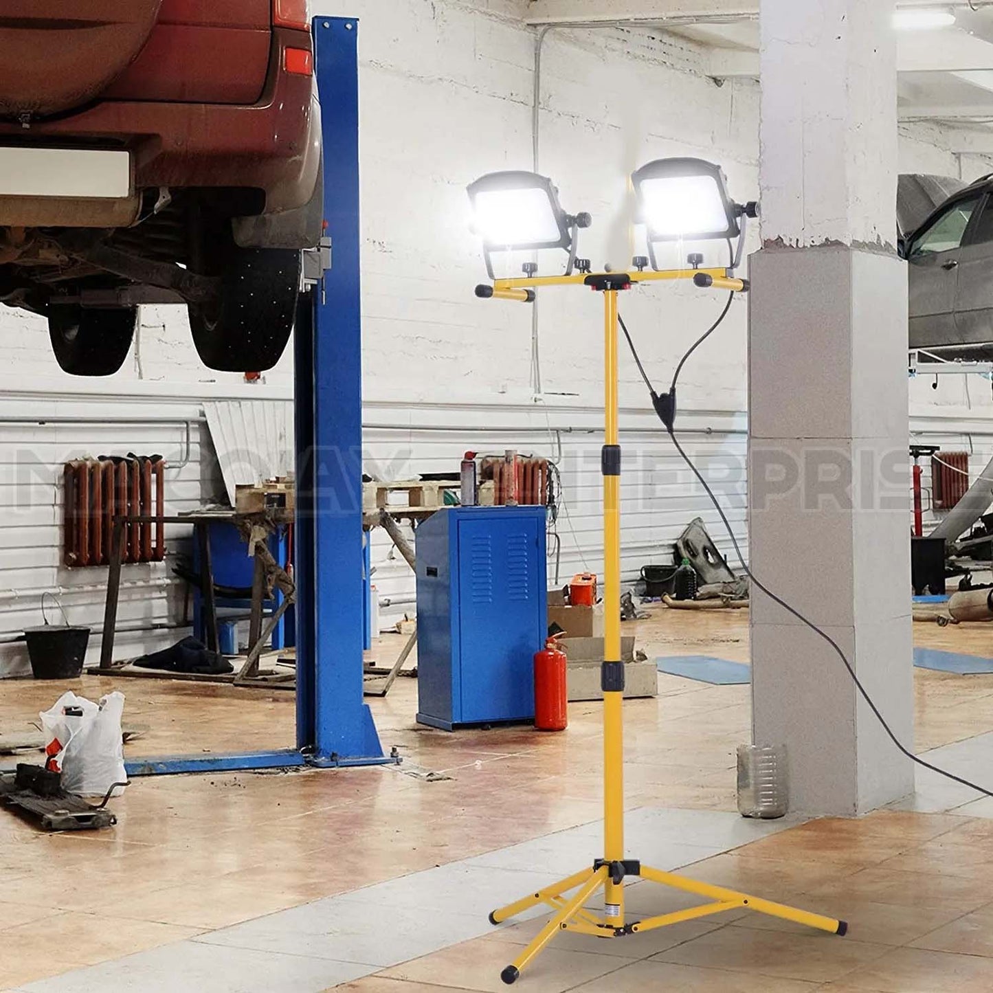 LT-011 Heavy Duty Detailing Light Tripod Stand