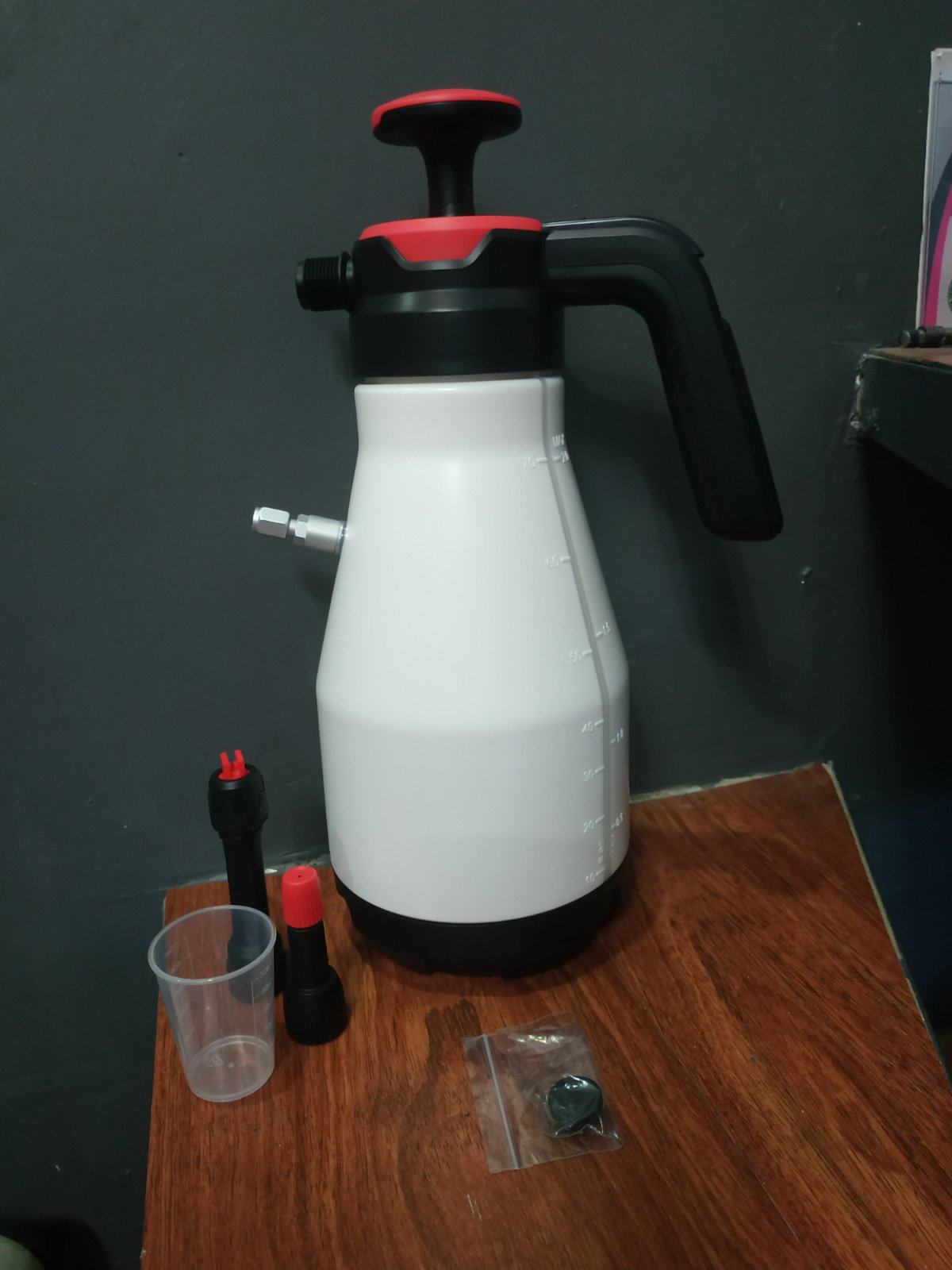 SP-002 Snow Foam Sprayer Manual 2 Liter with Air Inlet