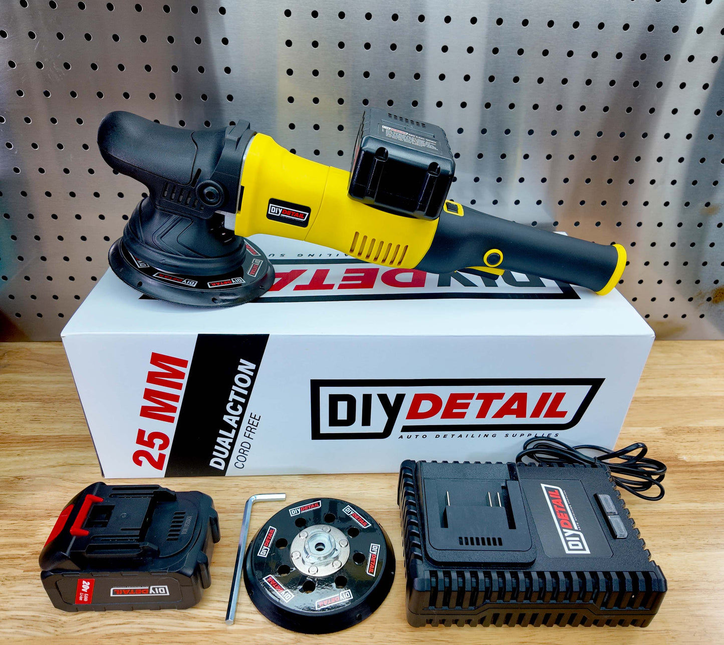 MP-22 DIY Detail 25mm Correction Pro Dual Action Cordless Polisher