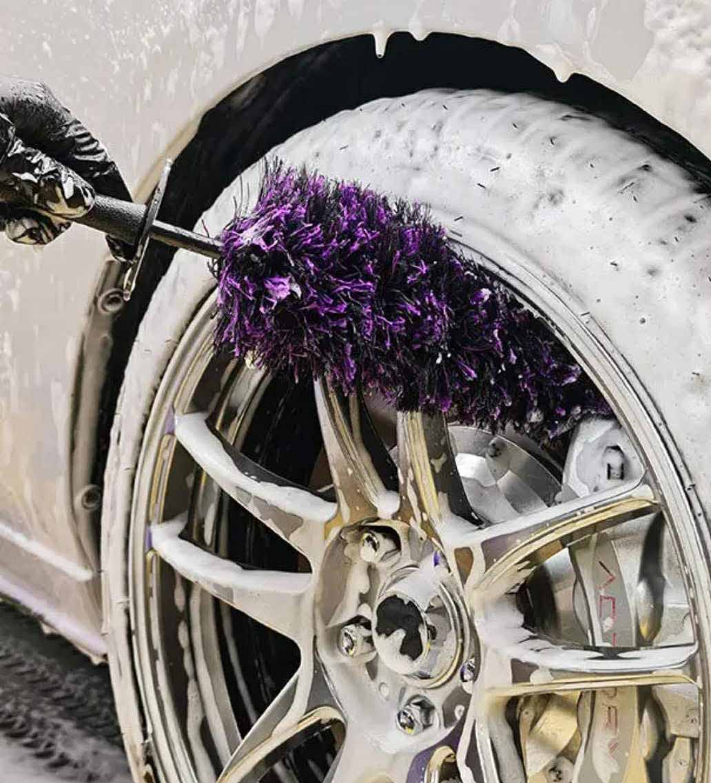 WH-01H Hybrid Wheel Well Brush