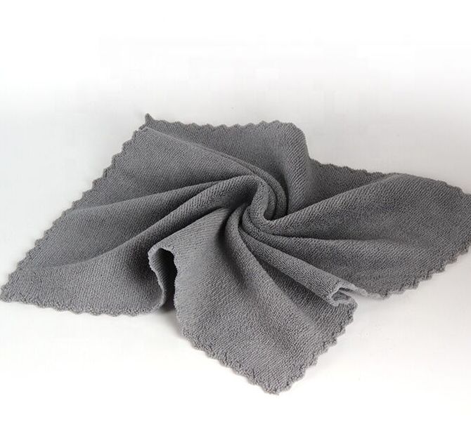 300gsm 40x40cm Premium Edgeless Car Detailing Microfiber Towel