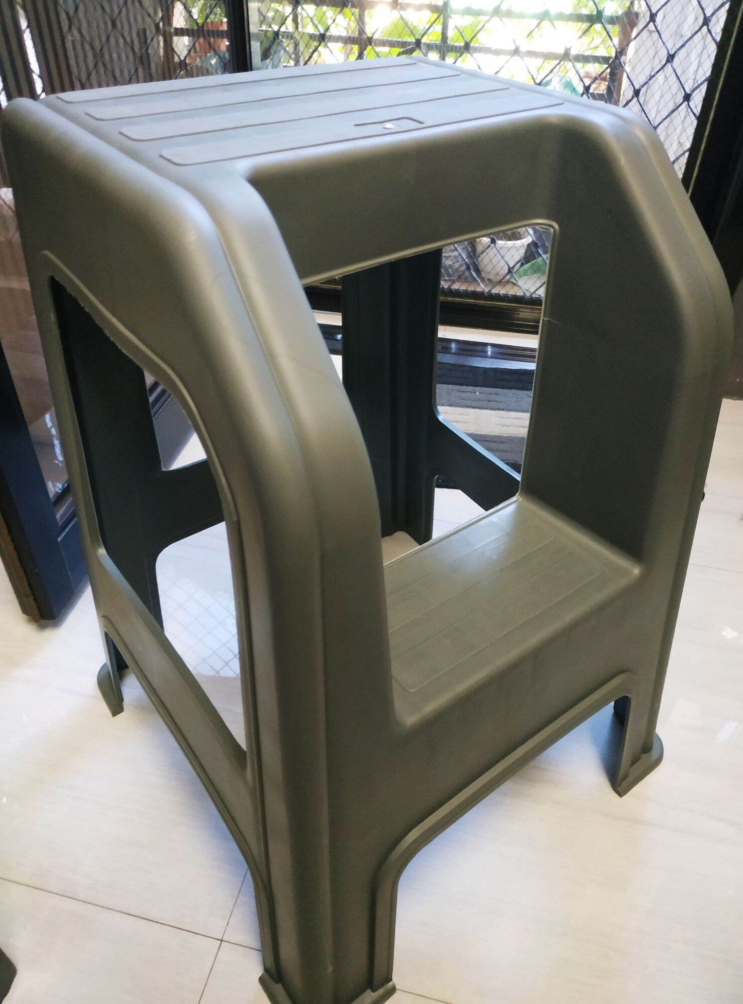 DT-013 Heavy Duty Two-Step Detailing Ladder