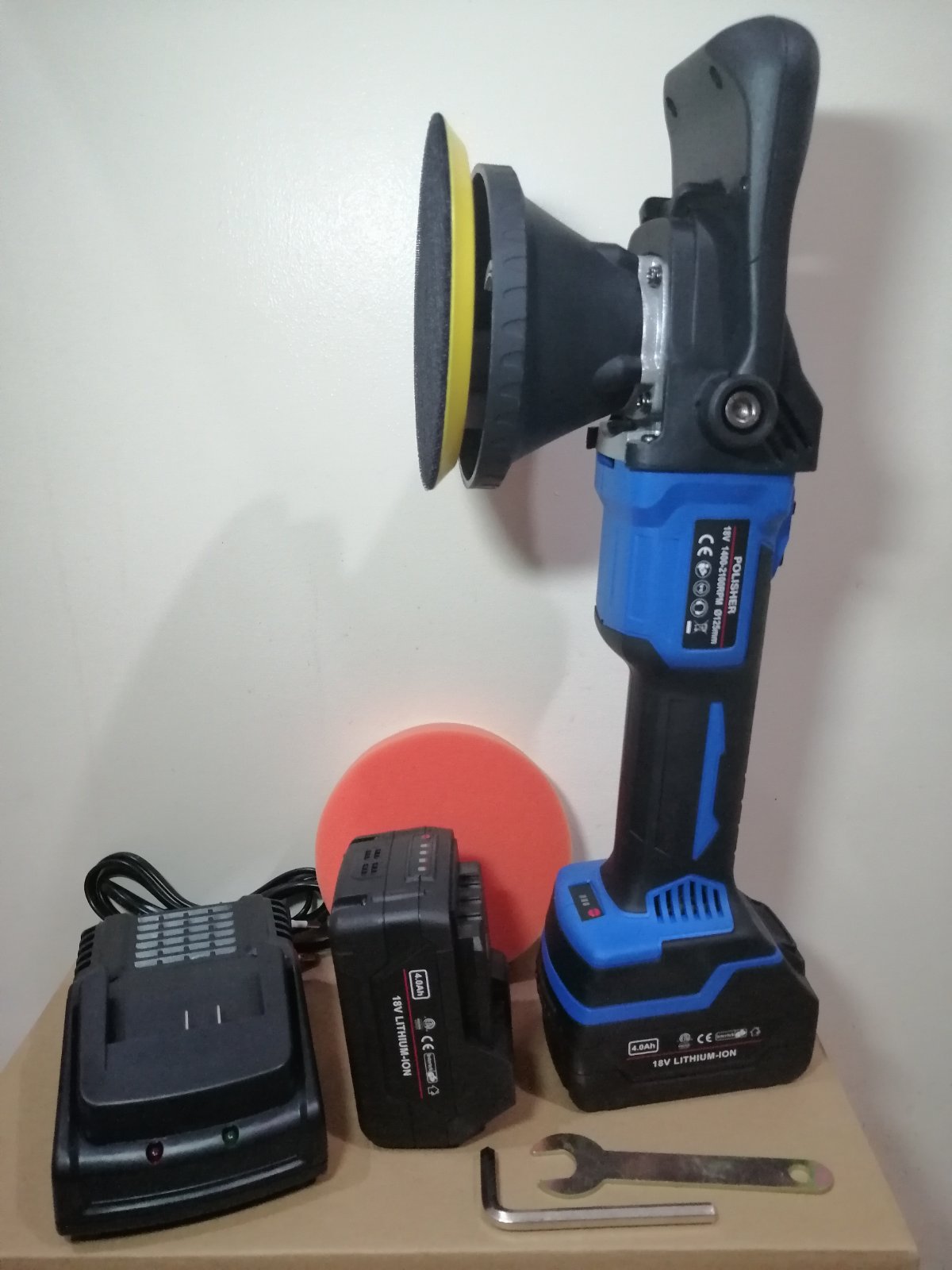 MP-04 5-inch Cordless Polisher Machine with extra Battery