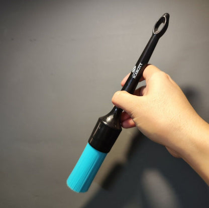 IN-22 SCARCITY Chemical Resistant Blue Bristle Engine brush