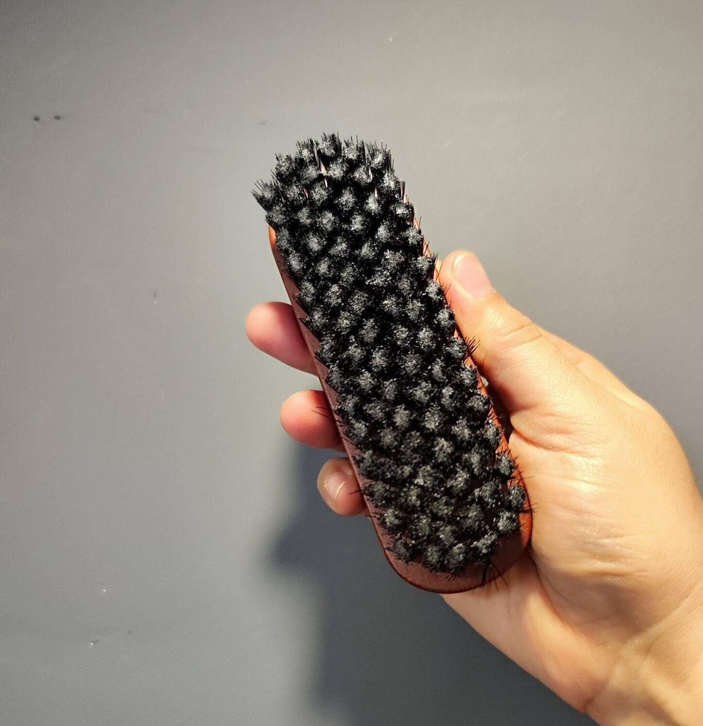 IN-19 Scarcity Small Size Plastic Bristle Car Upholstery Brush