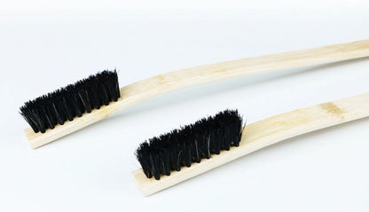 WH-19 Curved Long Wooden Handle Engine Brush