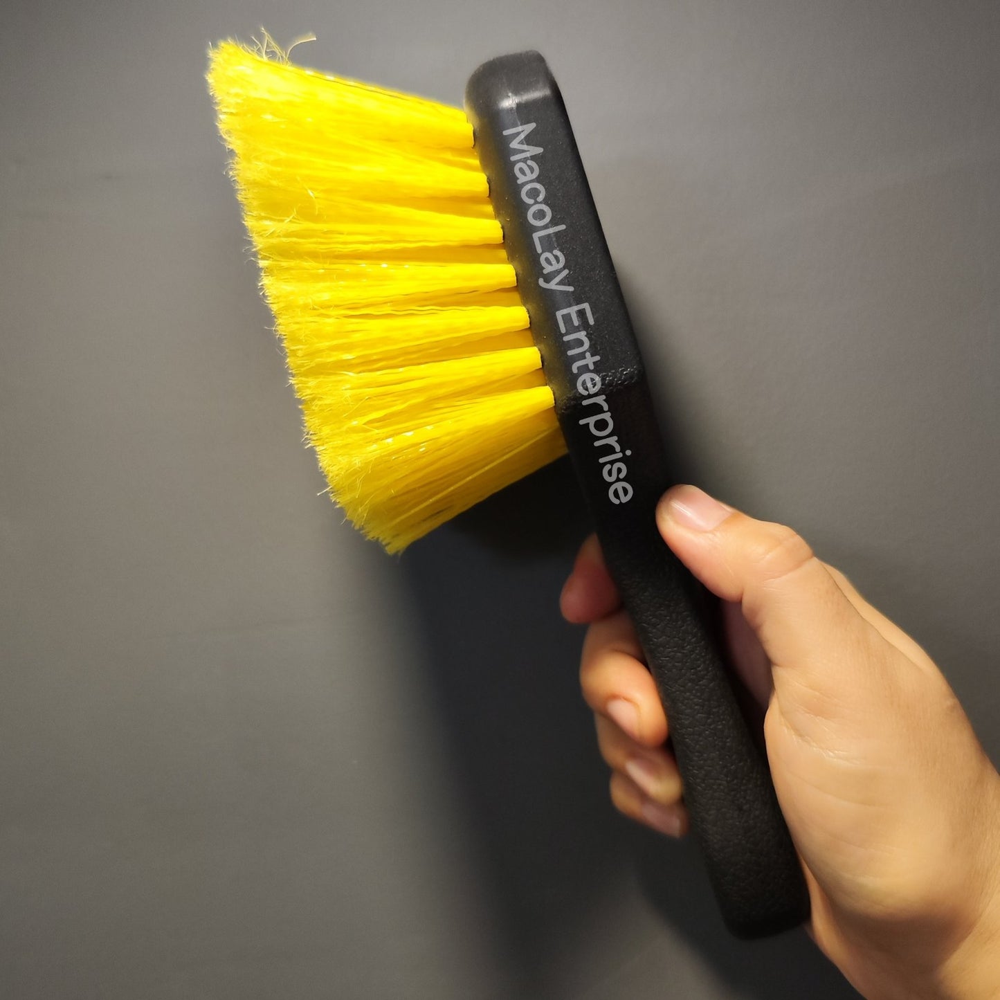 WH-09 Flagged Bristles Wheel/Rim Brush