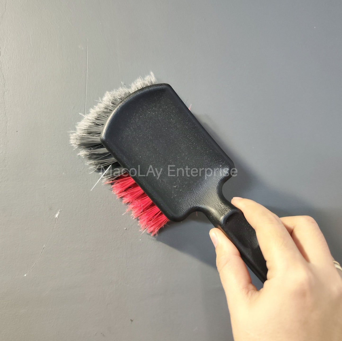 WH-36 Red-gray Flagged Bristle Rubber Handle Tire brush