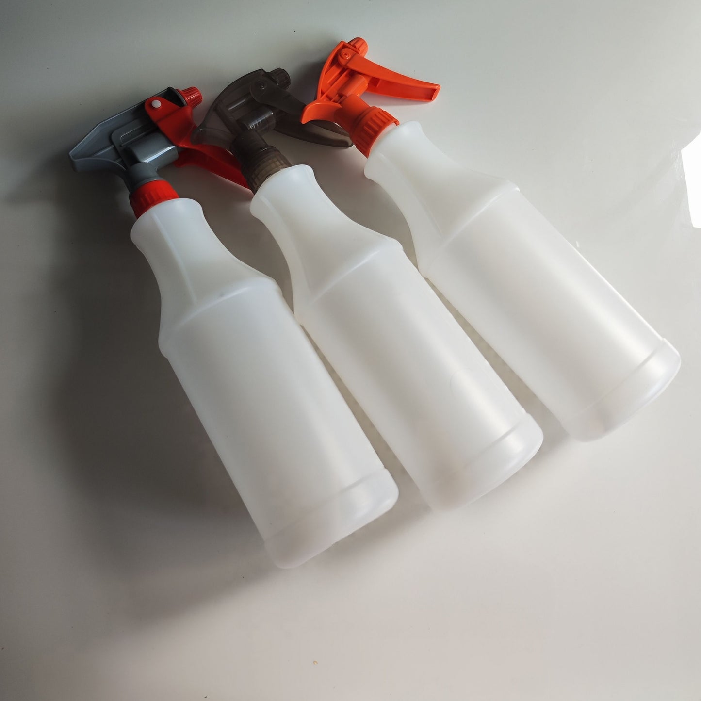 SP-003 Chemical Resistant Sprayer 1 Liter Detailing White or CLEAR Bottle