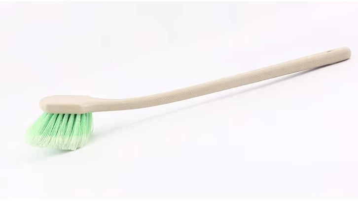 WH-23 Long handle Fender Tire Brush
