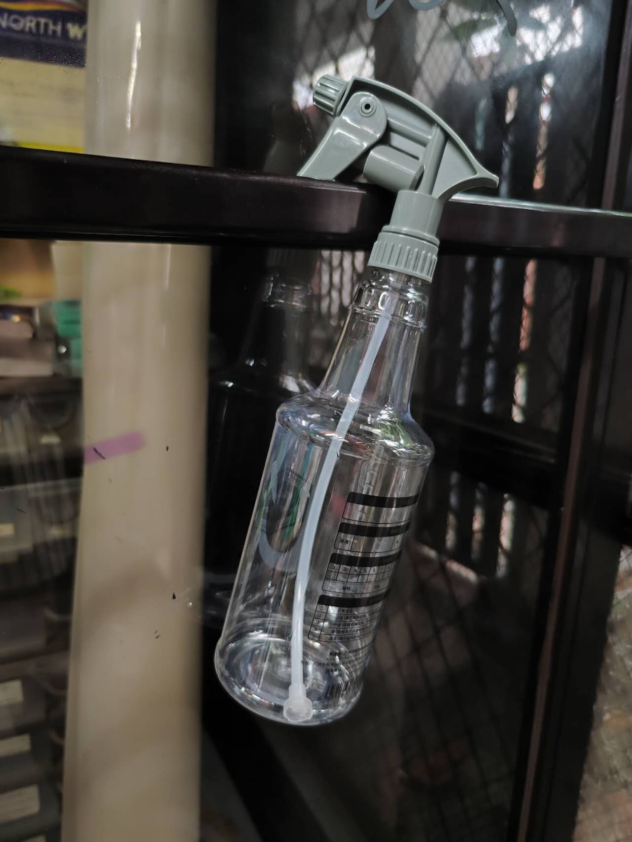 SP-003 Chemical Resistant Sprayer 1 Liter Detailing White or CLEAR Bottle